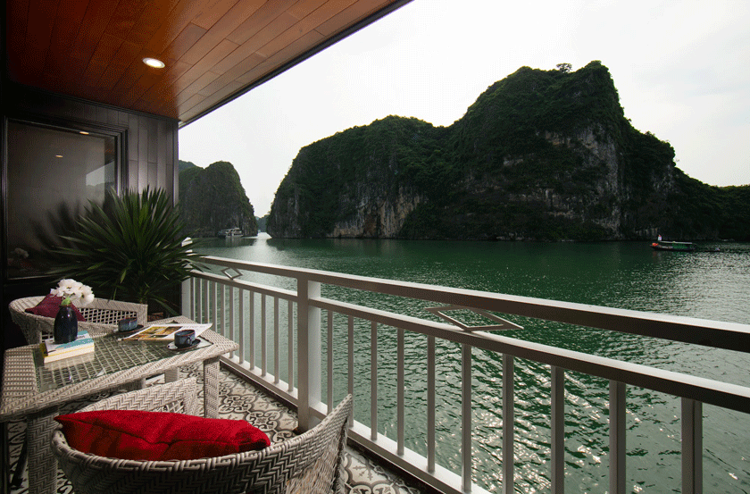 hermes-cruise-halong-bay-10