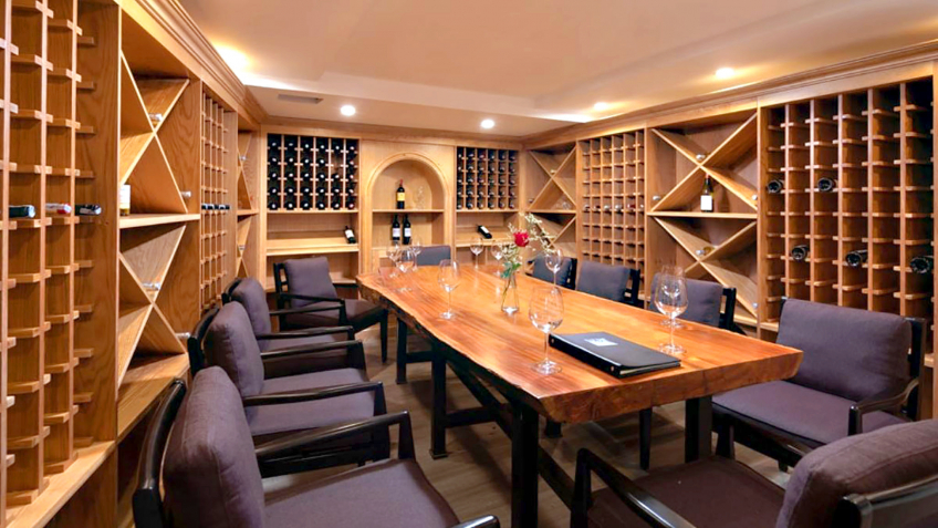 cozy-wine-cellar-64143206c9447